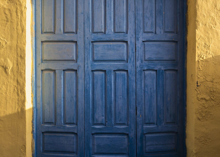 Puerta colorida en Fuerteventura