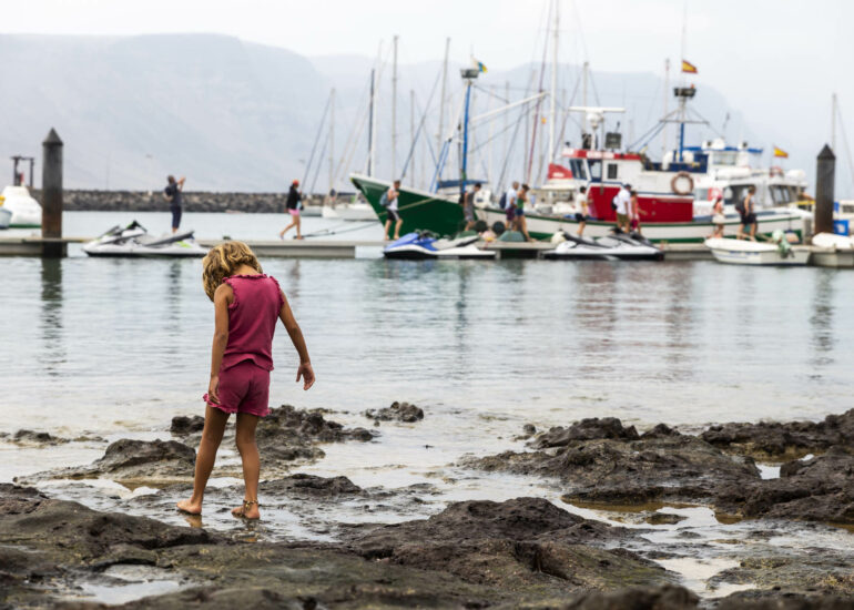 Puerto en Caleta de Sebo