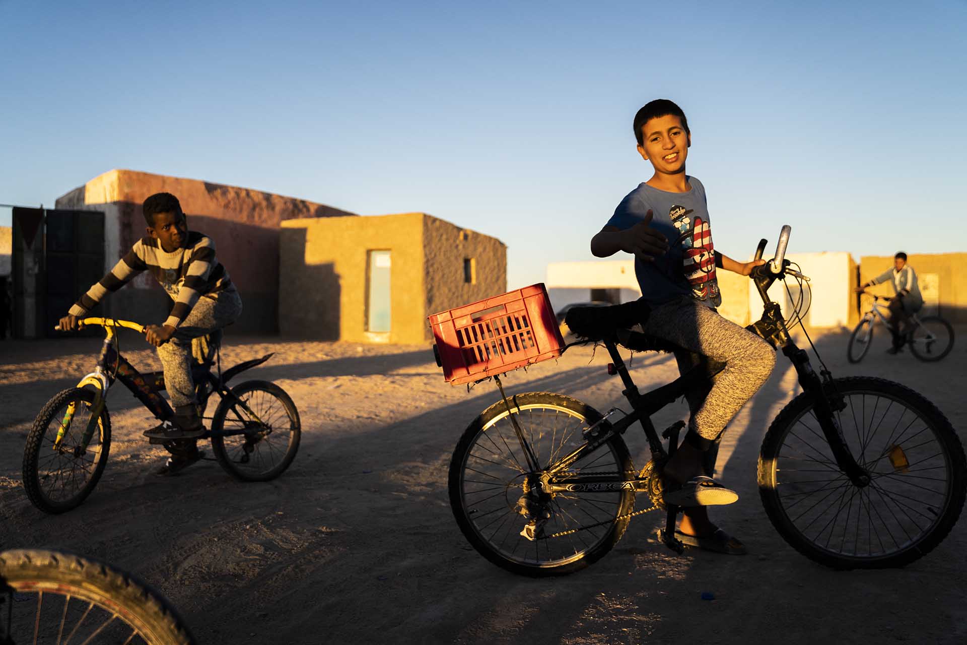 Niños Saharauis en el Sahara