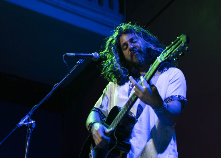 Cantante y compositor brasileño Eduardo du Norte